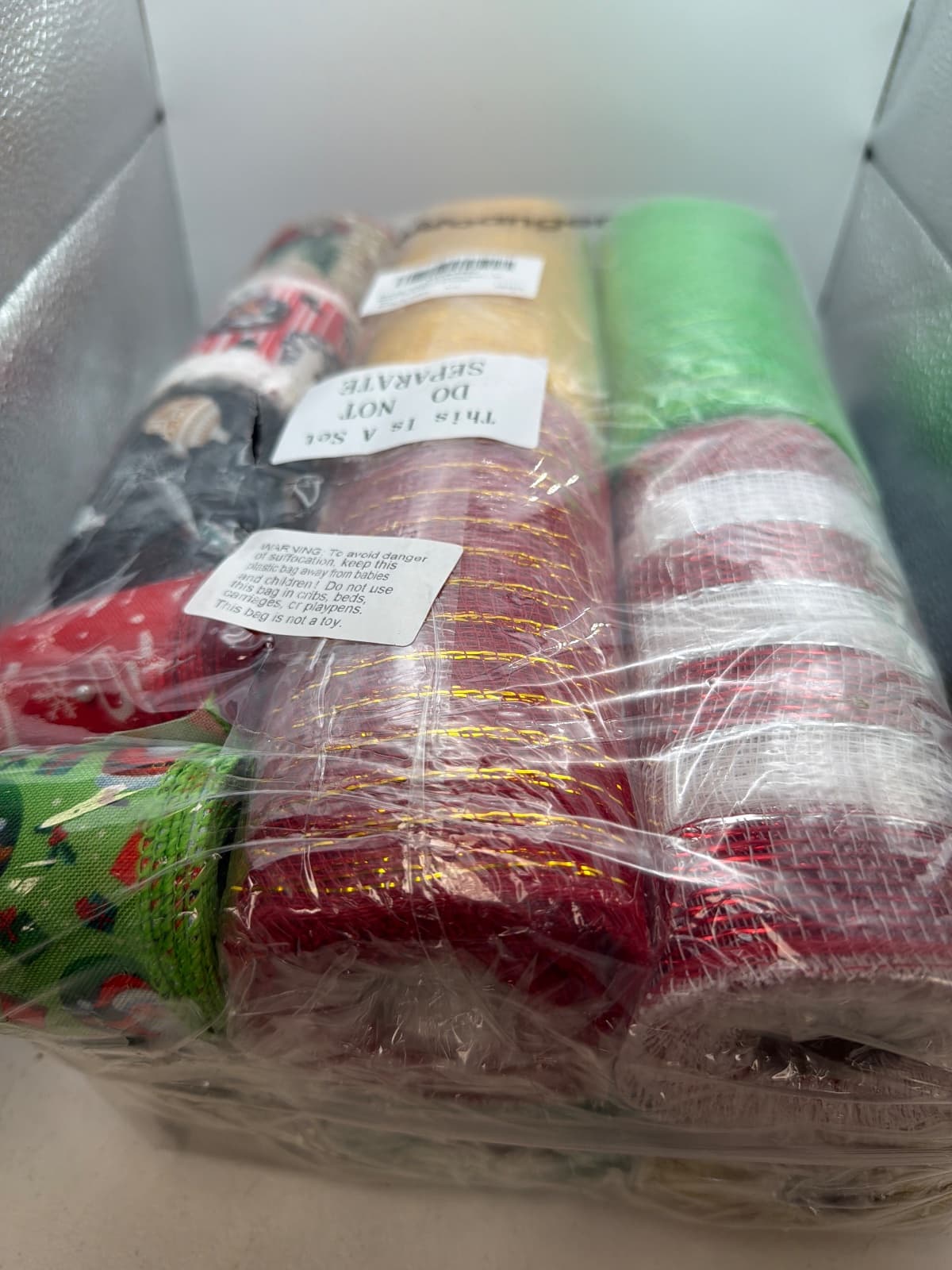 Christmas Mesh Ribbon, Red & Green, 15 Rolls