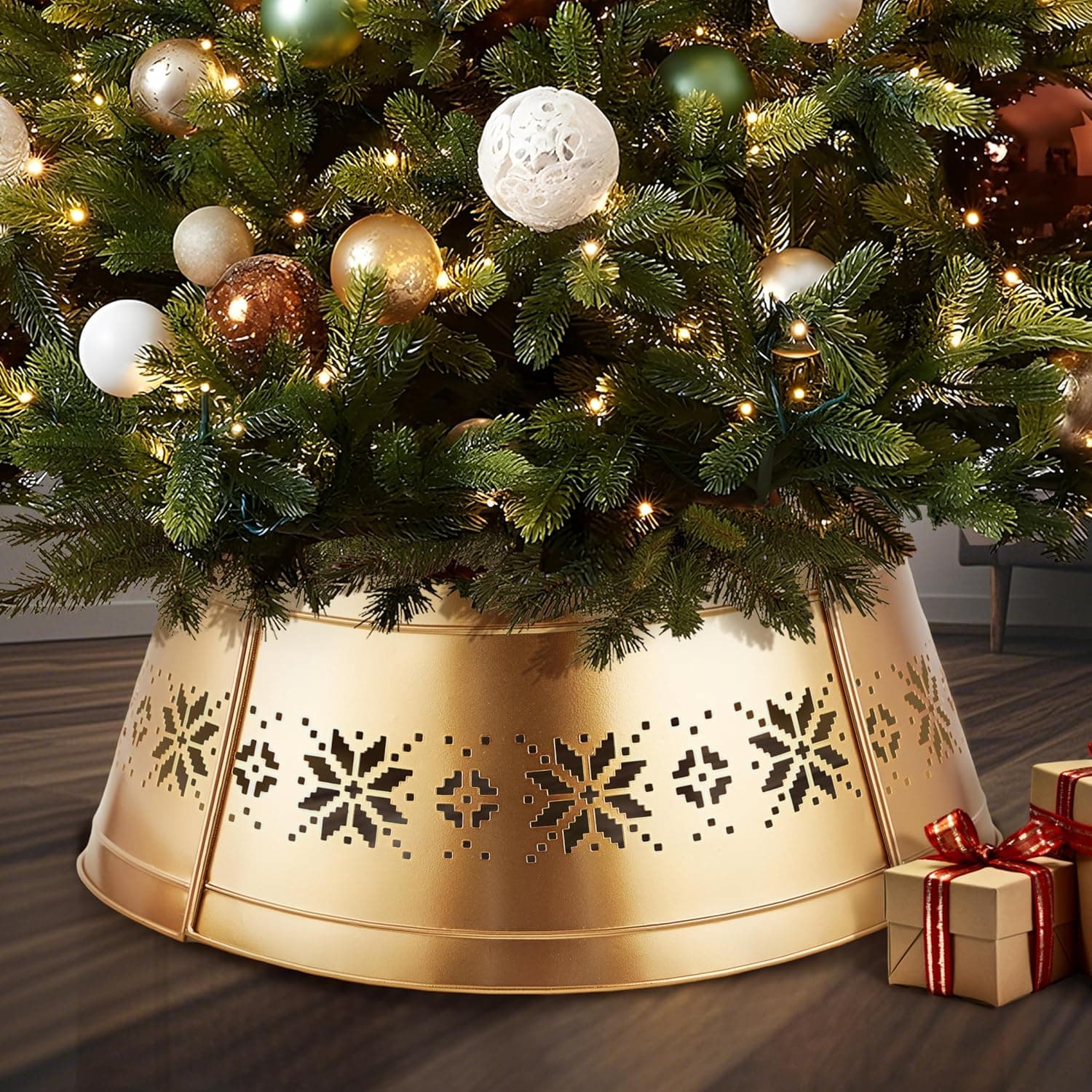 Christmas Tree Collar and Skirt Set, 23", Gold