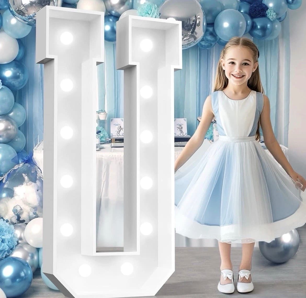 4FT Light-Up Marquee Letter U