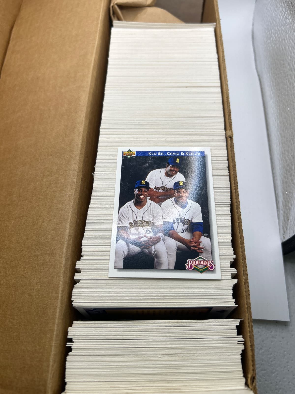 1992 Upper Deck Baseball Card Full Set