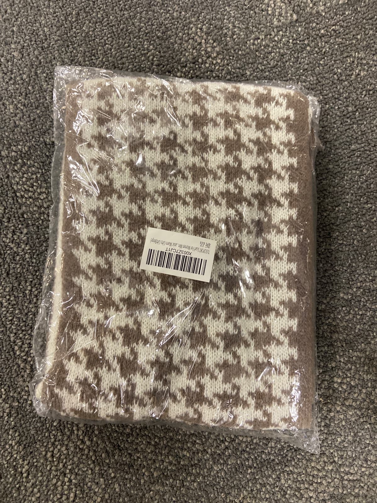 Women's Houndstooth Winter Scarf, 14 x 64 in, Beige & Khaki — photo 4