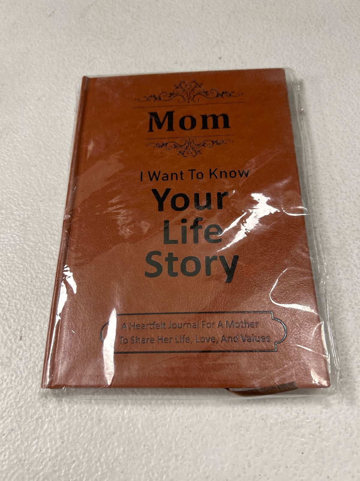 Mom I Want to Know Your Life Story Leather Journal, Hardcover — photo 4