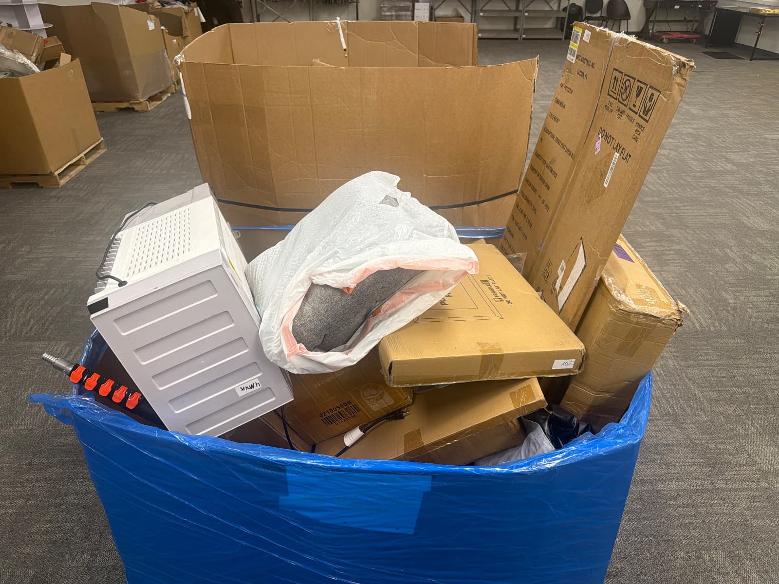 Auction Leftovers Pallet