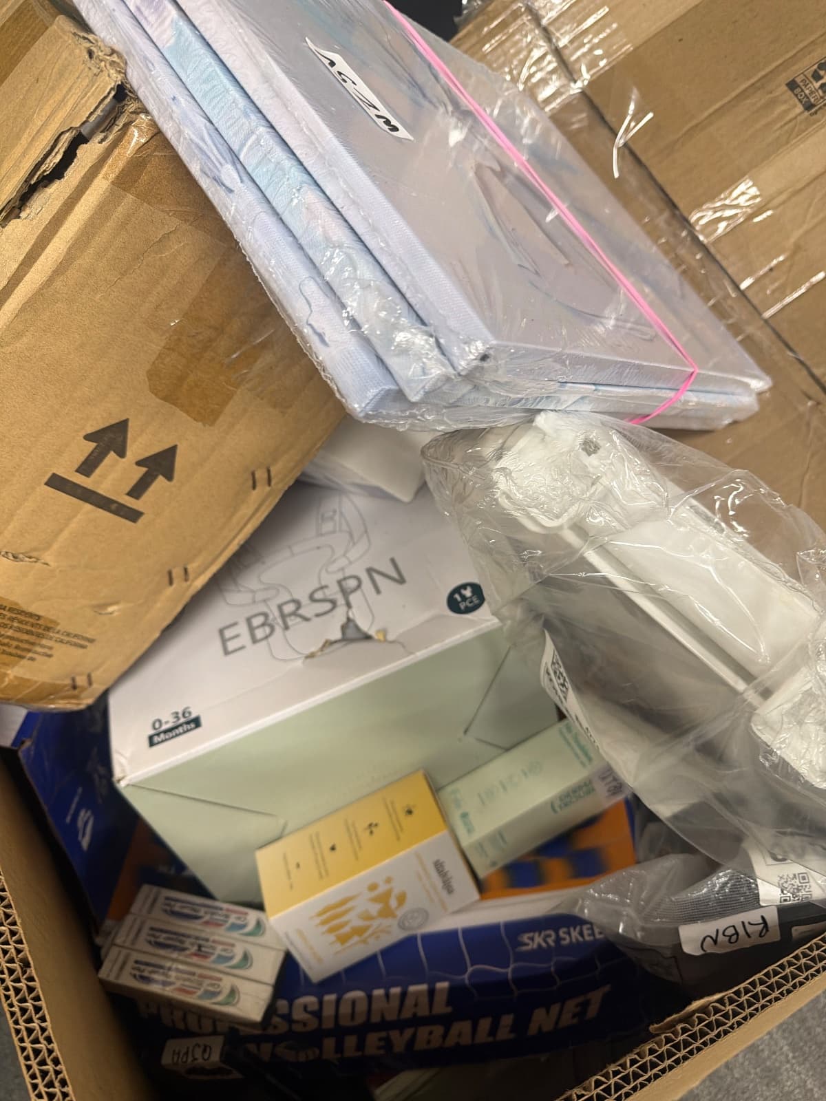 Auction Leftovers Pallet — photo 2