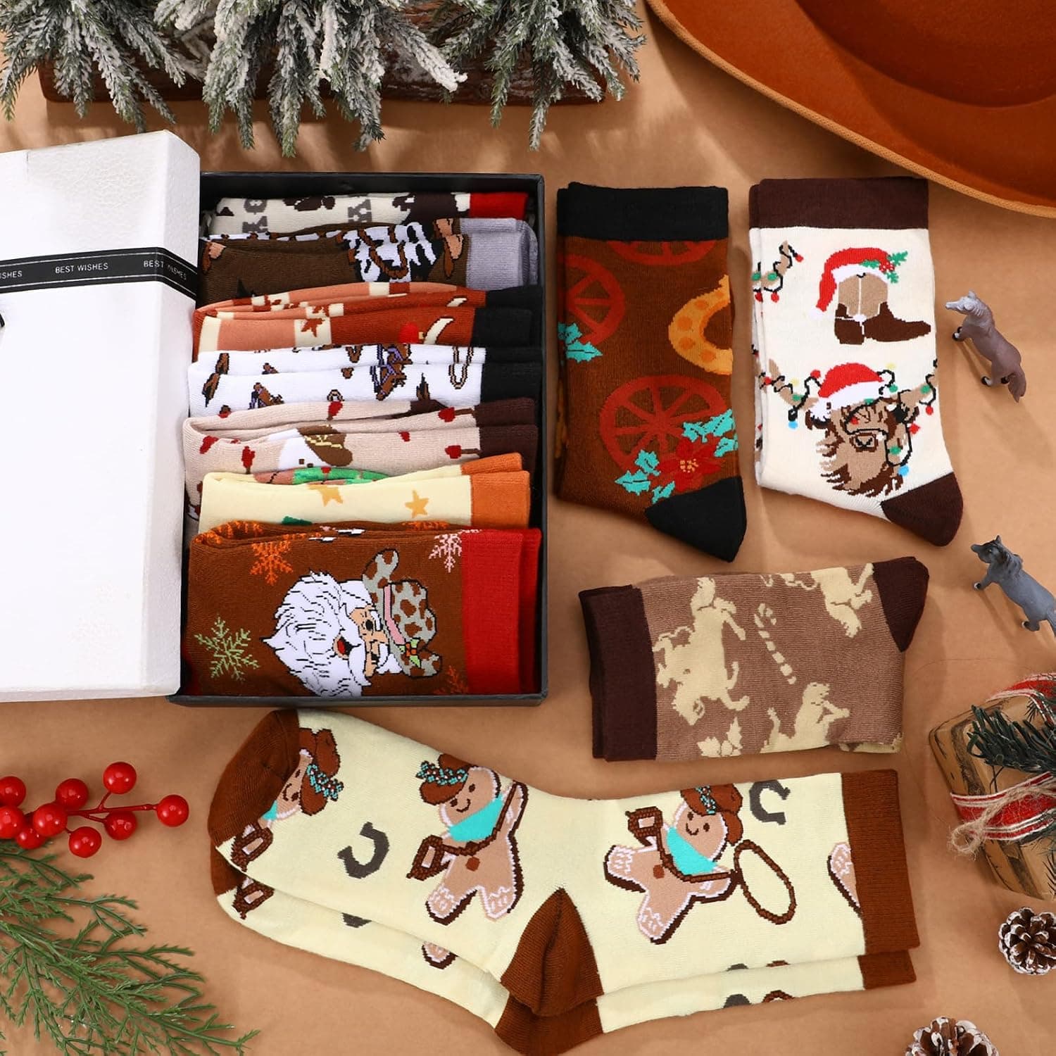 Glitopper 12 Pairs Western Christmas Socks Xmas Western Cowboy Cactus Highland Cow Santa…