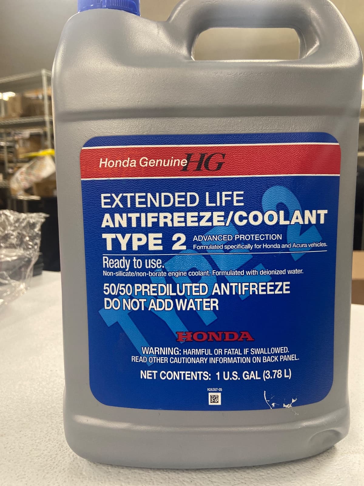 Honda Genuine Extended Life Antifreeze/Coolant Type 2, 50/50 Pre-Diluted, 1 Gallon — photo 3